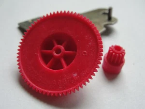 Für GRUNDIG MCF 100 CF 5000 MCF 200 RPC 3000 Zahnräder 2 Stück Satz Ersatzteile - Bild 1 von 3