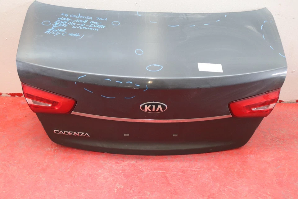2014 2016 KIA CADENZA REAR TRUNK LID OEM WITH CAMERA Foto 1 de 4