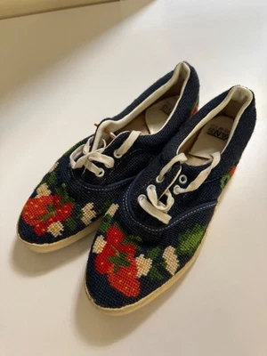 Vans Van Doren Made In USA Needlepoint Strawberry Floral Sneakers 8.5 Women - Image 1 of 4