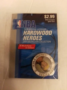 2005 NBA Hardwood Heroes Medallion Collection - Jermaine O'Neal - Mint In Pouch - Picture 1 of 2