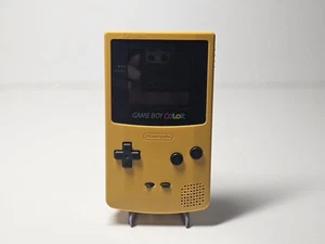 Sistema portátil Nintendo Game Boy color amarillo/diente de león, CGB-001, OEM, probado - Imagen 1 de 7