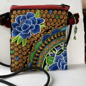 Embroidered crossbody bag. , Green, burgundy, gold, blue Floral - Picture 1 of 5