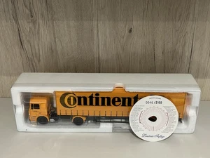 CORGI M.A.N. CURTAINSIDE -CONTINENTAL REIFEN SCALE 1:50 No. 75802 Limited Edn - Bild 1 von 9
