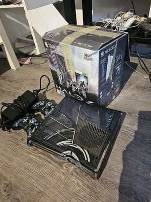 Microsoft Xbox 360 Halo 4 Limited Edition Konsole (OVP) - Bild 1 von 4