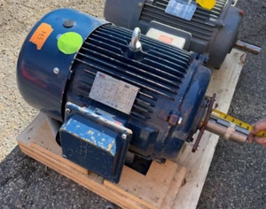 40HP North American PE324T-40-4 Electric Motor 208-230/460V 3PH 324T 1780RPM New - Picture 1 of 6