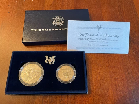 1993 US Mint World War II 50th Ann. 2-pc set BU Silver Dollar and clad half Cover