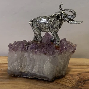 Heavy Natural Amethyst Crystal Elephant Paperweight Healing Spiritual Reiki - Picture 1 of 9