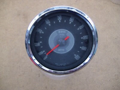 Original Smiths Tachometer 0-10000rpm RSM3003/01A Triumph 650 1969 Untested - Image 1 of 4