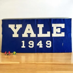 Vintage 1949 Yale University Wool Felt Banner Pennant Football Game Fobs 46 x 22 - Picture 1 of 15
