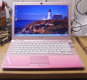 Sony pink VPCCW 21  intel  core i5 m540  2.53G 4gb  ram 500 gb hard drive DVDRW - Picture 1 of 2