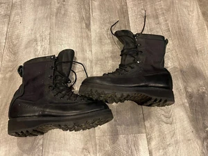 Belleville Military Gore-Tex Black boots Size 5.5 05-D-0322 Vibram Soles In EUC - Picture 1 of 12