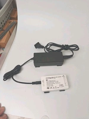 Gledopto 2.4g wireless RGB+CCT LED Controller & AC Adapter AR8F-GL-C-008 Tested  - Image 1 of 4