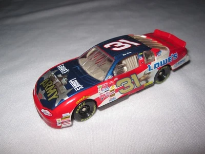 Mike Skinner #31 Ejército Monte Carlo NASCAR 1:64 Foto 1 de 4