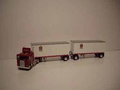 DCP FIRST GEAR 1/64 CR ENGLAND KW K100 W/T SLEEPER CAB & 28' DOUBLE PUP TRAILERS - Image 1 of 4