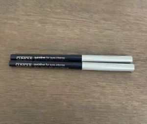 Lotto di 2 Clinique Quickliner per occhi eyeliner intenso ~ 01 nero intenso - Foto 1 di 3