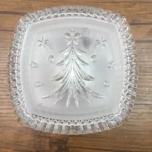 Waterford Crystal Music Box – "We Wish You a Merry Christmas" - Picture 1 of 6