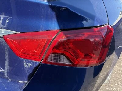 Used Right Tail Light Assembly fits: 2014 Chevrolet Impala lid mounted Right Gra - Изображение 1 из 4