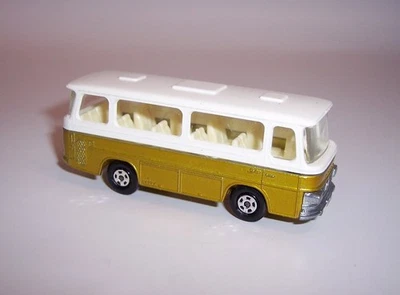 "MATCHBOX" **SUPERRÁPIDO** SF-12 SETRA COACH **CUERPO METÁLICO DORADO** COMO NUEVO SUELTO Foto 1 de 4