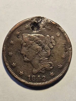 Centavo grande cabello trenzado 1842 muy bueno - detalles finos en muy buen estado Dmg, moneda exacta mostrada Foto 1 de 2