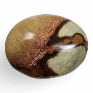 Diaspro policromo ciottolo lucido Madagascar 110,3 grammi - Foto 1 di 2