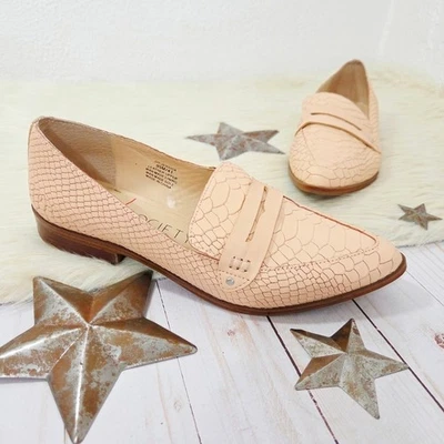 Sole Society Jessica Pointed Toe Loafers Blush Pink Bisque Snake Size 9.5 - Image 1 of 4