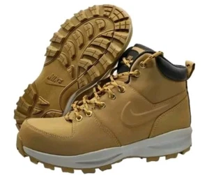 Nike Hombres Manoa Botas de Cuero Talla 8.5 Resistentes al Agua Bronceado Trigo 454350-700 Nuevas - Imagen 1 de 8