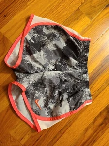 NIKE Dry Fit Girls Vivid Pink Black White Athletic Shorts-EUC - Picture 1 of 3