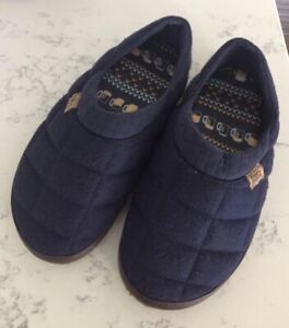 NEW FreeWater Moccasin Slippers Navy Fabric Slip One - Men's Size 8