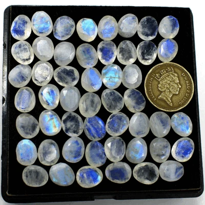 25 Pcs Natural Rainbow Moonstone Top Quality 11mmx9mm Faceted Cut Gemstones Lot - Image 1 of 4