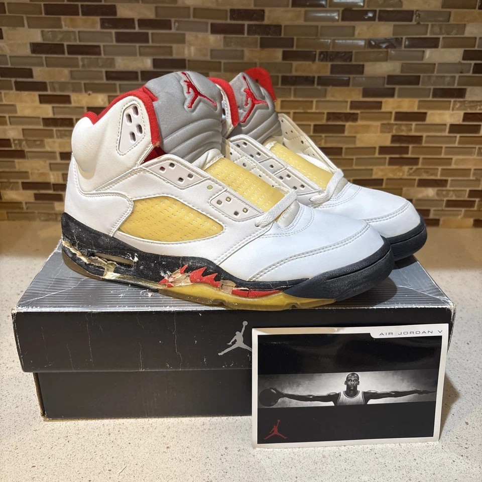 Nike Air Jordan 5 Retro 2000 V Rojo Fuego talla 8 TOTALMENTE NUEVAS con entresuela desmoronada DS Foto 1 de 4