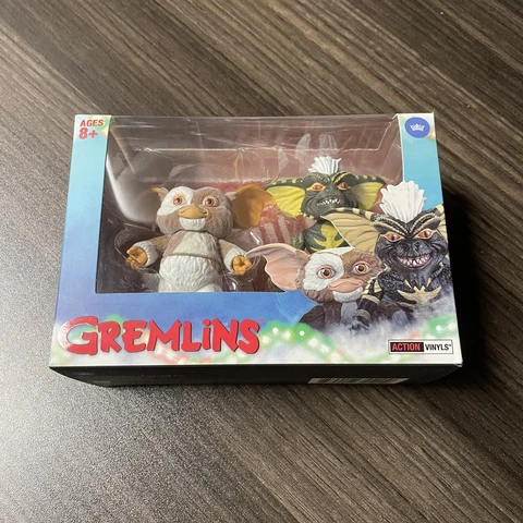 The Loyal Subjects - Gremlins Flocked Gizmo + Glow in the Dark Stripe Vinyl BNIB Cover
