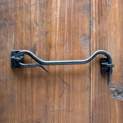 Nueva puerta de granero de hierro fundido negro de 5,5 pulgadas 2 piezas gancho de cierre cabina barro cuarto Foto 1 de 4