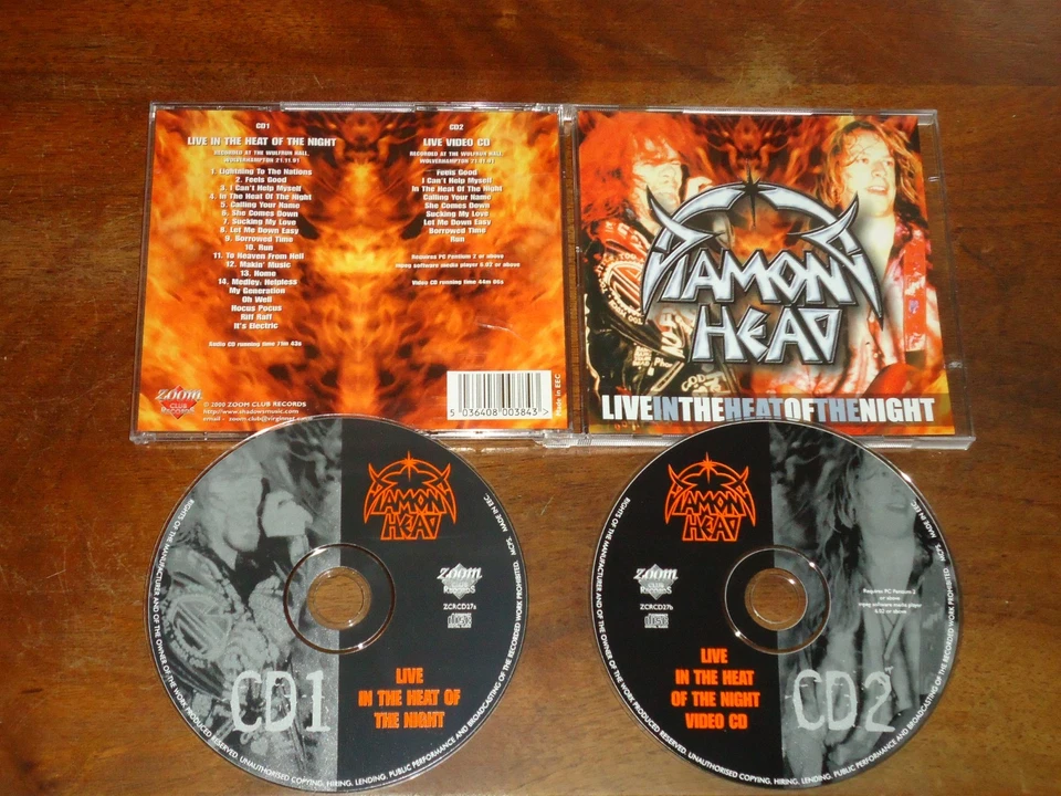 DIAMOND HEAD - LIVE IN THE HEAT OF THE NIGHT 2-CD (ZOOM CLUB RECORDS 2000) - Bild 1 von 1