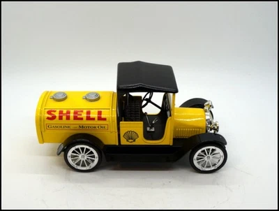 Liberty Classic 1916 Studebaker Shell Tanker Diecast Bank Scale 1:25 #R1444 - Image 1 of 4