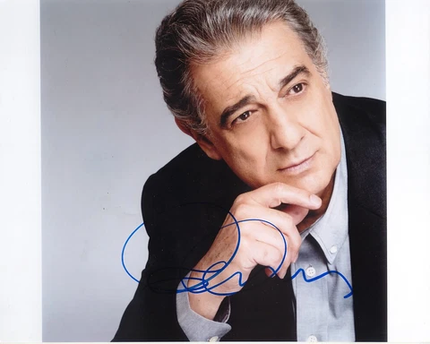 Placido Domingo 1941- autograph 8"x10" photo signed In Person Opera Tenor Cover