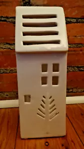 White Townhouse Lantern Yankee Candle Company 10" Tall 1552823 - Picture 1 of 8