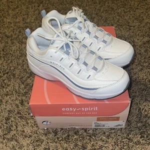 Women's Easy Spirit Romy Leather Walking Shoes in White Size 6 Wide New - Picture 1 of 8
