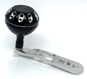 Perilla Pro Challenger en blanco y Gomexus apta Penn 113HN US113 113W TRQ100 200 carretes - Imagen 1 de 12