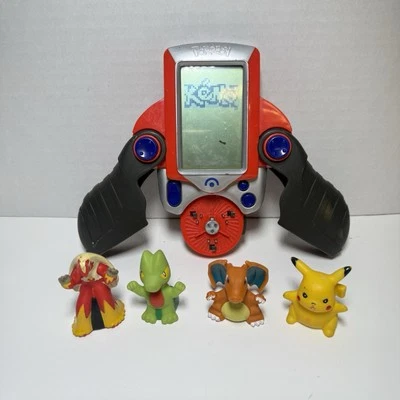 VTG Hasbro Pokemon Red  Electronic Battle Trainer Handheld 2005 Tested Working - Image 1 of 4
