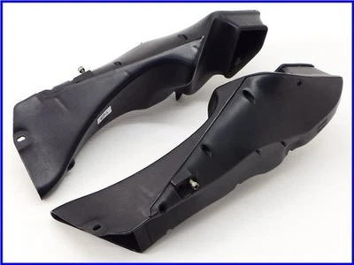 Conducto de aire genuino DUCATI 2001 748R 18380 km 916 996 998  Foto 1 de 4