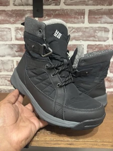 Columbia Meadows Shorty Boots Womens Sz 9 Black Omni Heat 3D Waterproof Winter - Picture 1 of 11