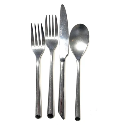 Lote de Talheres Minimalistas Modernos de Aço Inoxidável Vintage 18 peças TOWLE WAVE Japão - Imagem 1 de 4