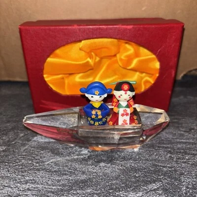 Muñecas nativas coreanas (ceremoniales) barco de exhibición de cristal de vidrio hecho en Corea #AA Foto 1 de 4