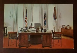 White House US President's Oval Office Vintage Chrome Postcard Washington DC - Picture 1 of 2