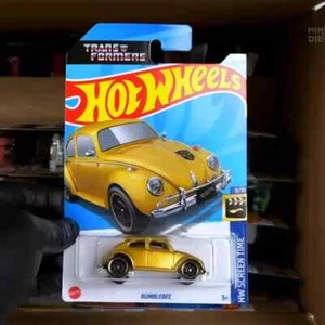 Mattel Hot Wheels Car Mainline Series - Transformers Bumblebee Q186 - Picture 1 of 1
