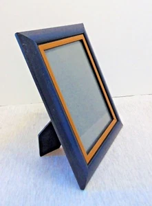 Plastic Look Like Wooden Photo Frame for Picture 5" x 7"  - Picture 1 of 4
