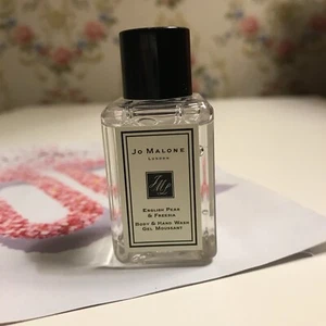 Jo Malone English Pear & Freesia Body & Hand Wash 0.5oz, 15ml New - Picture 1 of 3