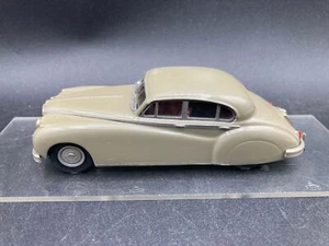 Marque One Models 1/43 1955 Jaguar MK VII Die Cast - Picture 1 of 9