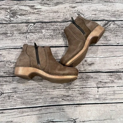 Botines Dansko elegantes tostados con cierre de cremallera talla 38 (7,5) Foto 1 de 4