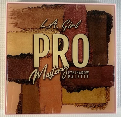 Paleta de sombras de ojos LA Girl Pro Mastery 16 pan, 1,23 oz (35 g) Foto 1 de 4